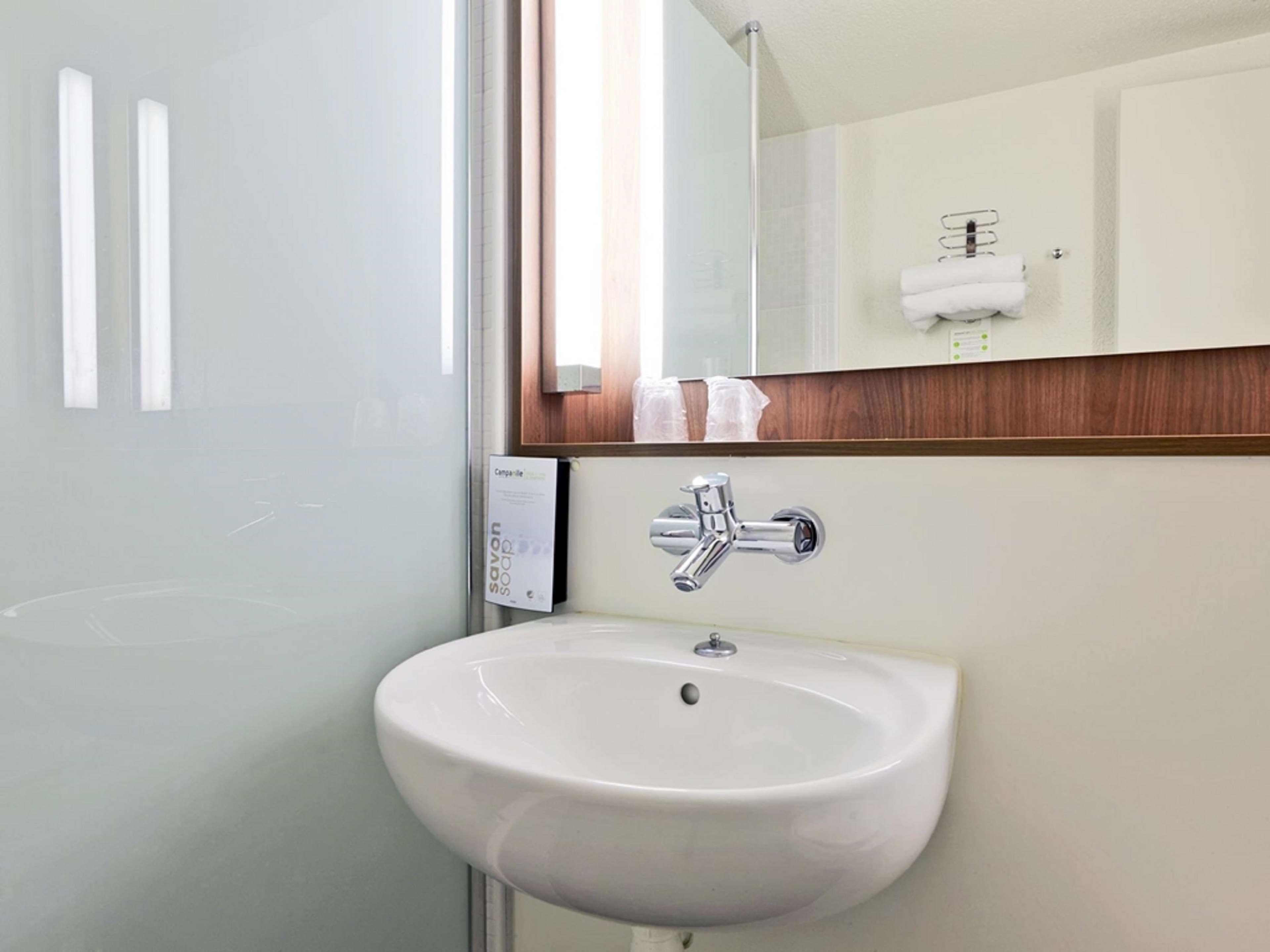 Hotel Campanile Ouest Cleunay 3*